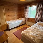 Lapiosalmi Wilderness Center *