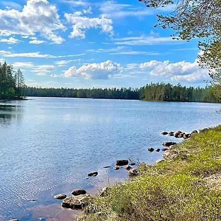 Üdülőpark Lapiosalmi Wilderness Center *